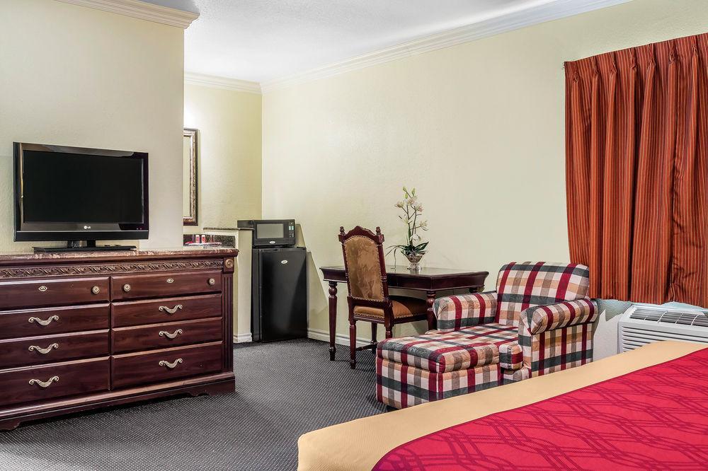 Econo Long I-405 Hotel Long Beach