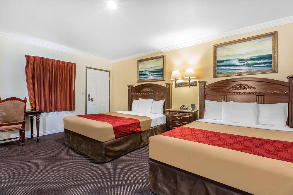 Econo Long I-405 Hotel 2*