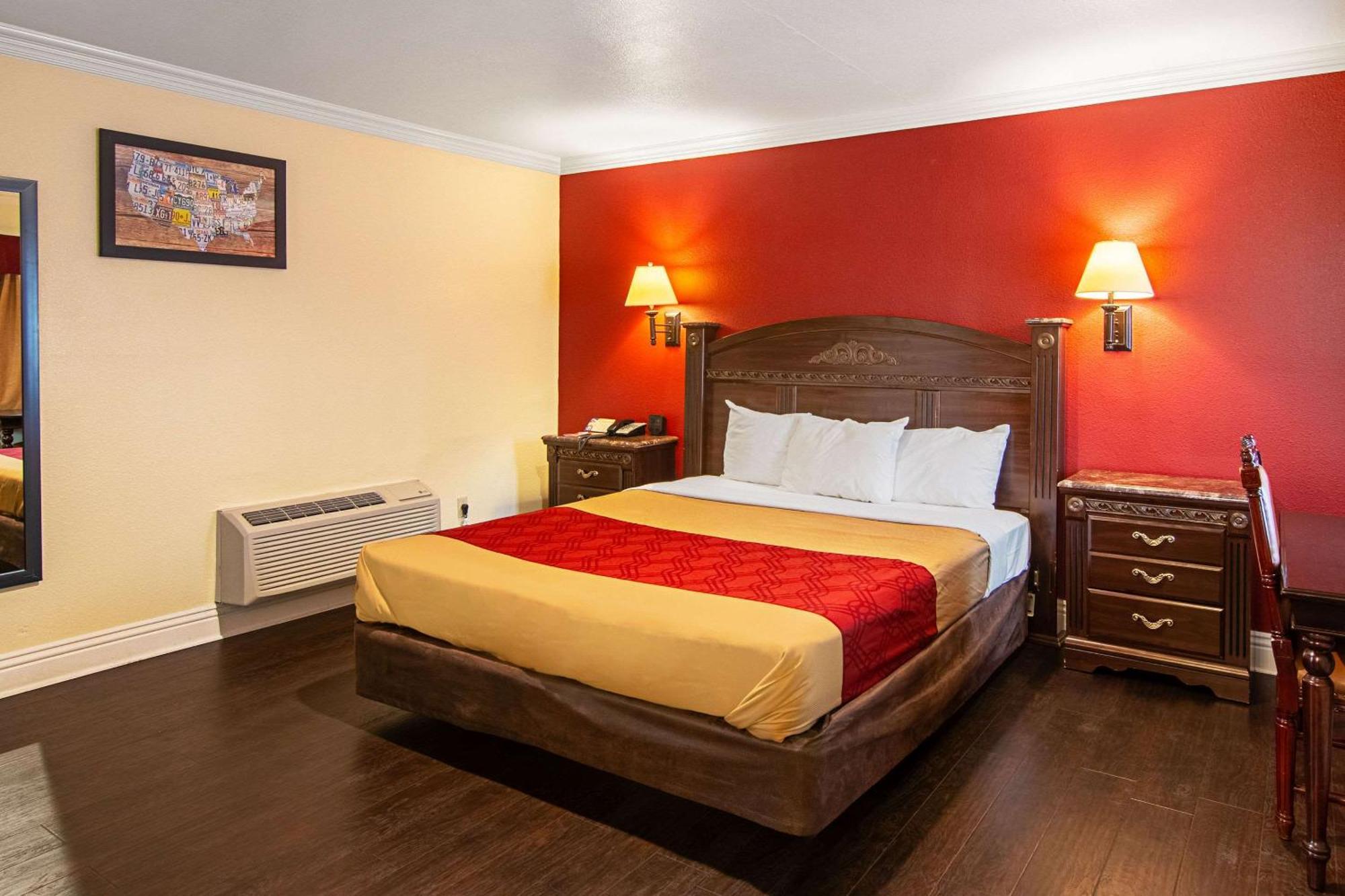 Hotel Econo Long 2*